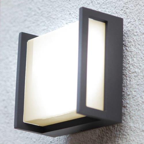 Qubo udendørs LED-væglampe, 14 cm x 14 cm