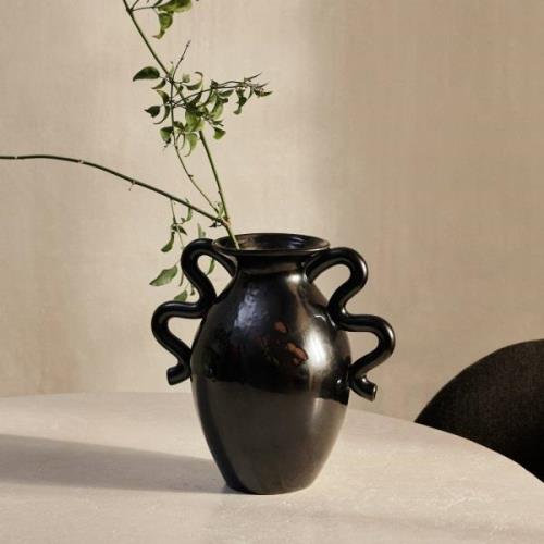 ferm LIVING Verso Table vase, sort, højde 27 cm, keramik