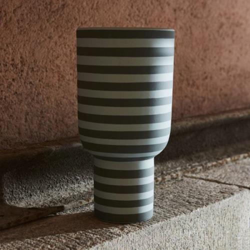 AYTM Varia-vase, grøn, Ø 15 cm, højde 30 cm, keramik