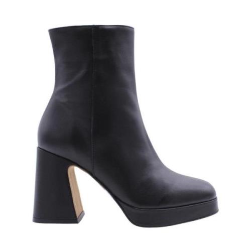 Heeled Boots