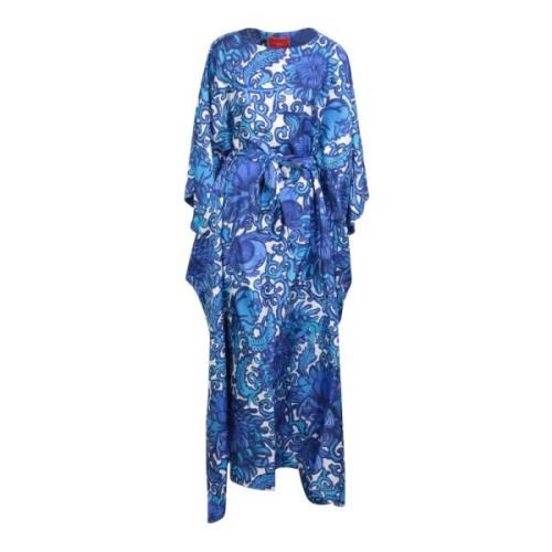 Blå Silkekjole med Firkantet Kaftan Design