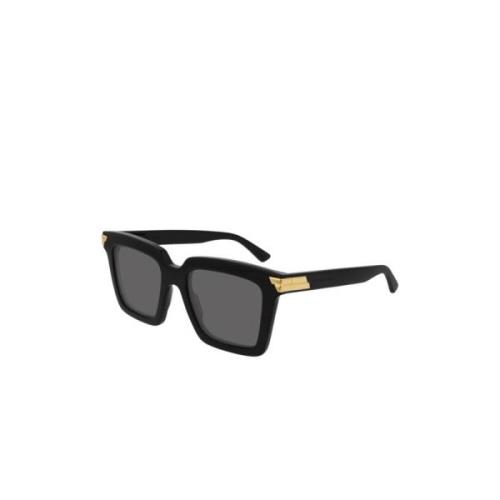 Elegante sorte rektangulære solbriller