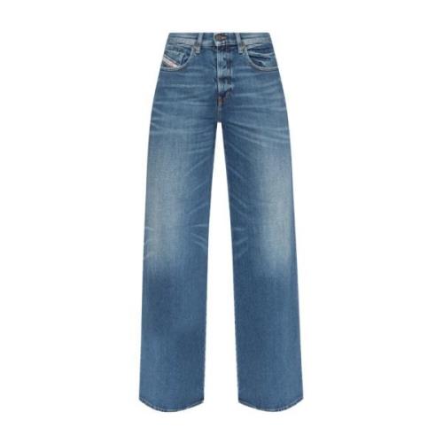‘1978 D-AKEMI’ jeans