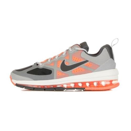 Lave Top Air Max Genome Sneakers