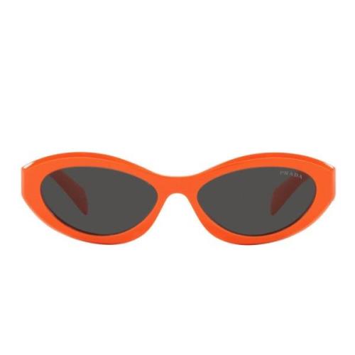 Solbriller med uregelmæssig form, orange stel og mørkegrå linser