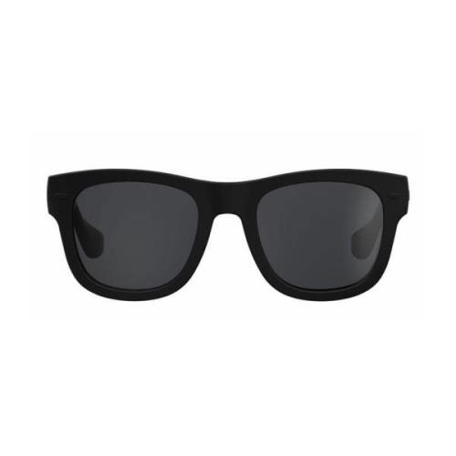 Moderne solbriller med firkantet stel i mat sort