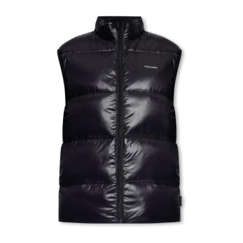 ‘Shiny Diff’ vest