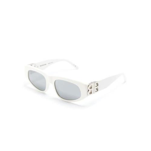 Hvide solbriller med originale tilbehør