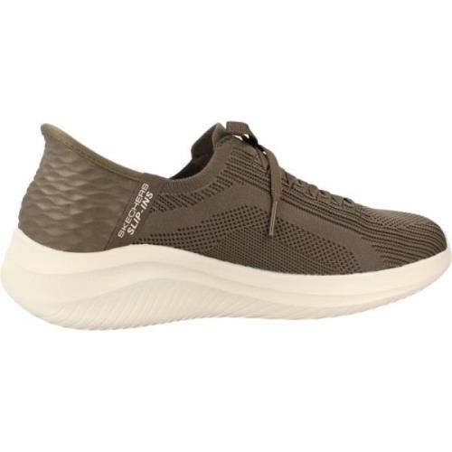 Ultra Flex Tonal Stretch Sneakers