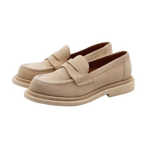 Papyrus Loafers