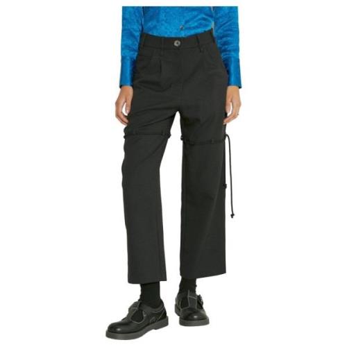 Skræddersyede bukser med justerbare stropper