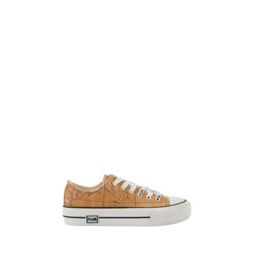 Beige Sneakers Stil