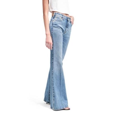 Vintage High Rise Flared Jeans