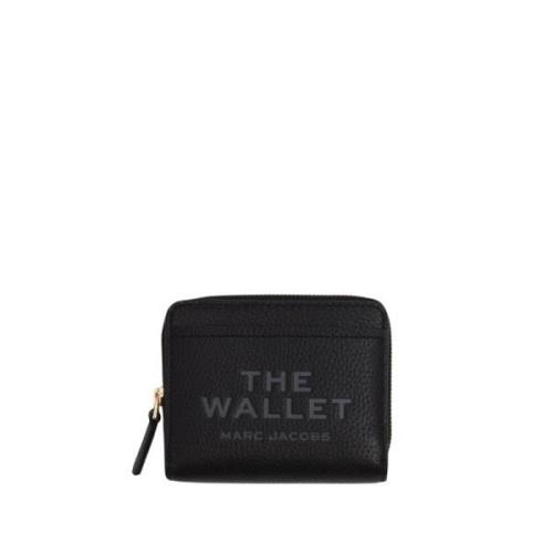 Grained Leather Wallet with Logo Print