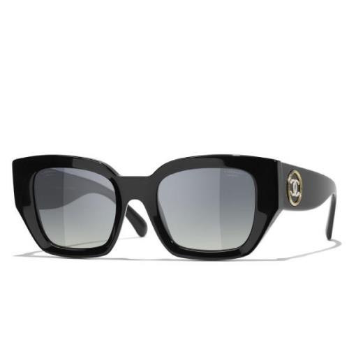 Sorte solbriller med sorte linser