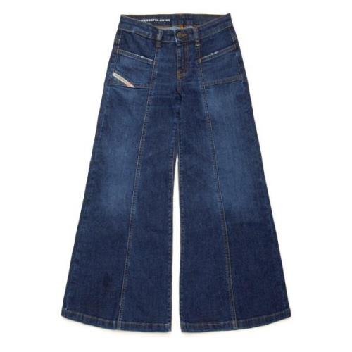 Mørkeblå flare jeans - D-Akii