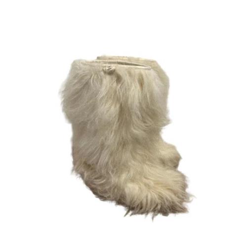 Pre-owned Faux Fur stvler