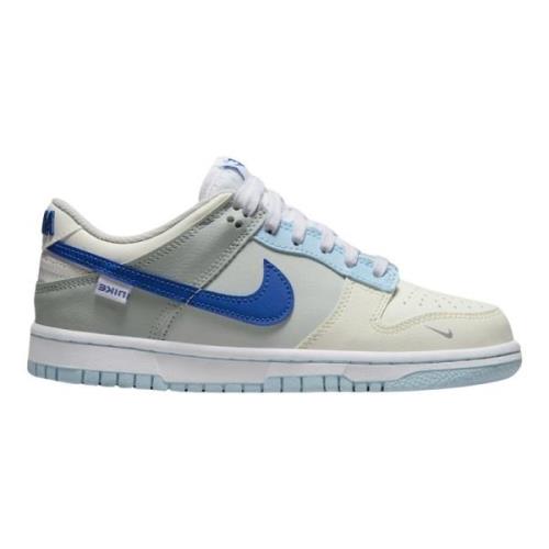 Begrænset udgave Dunk Low Ivory Hyper Royal