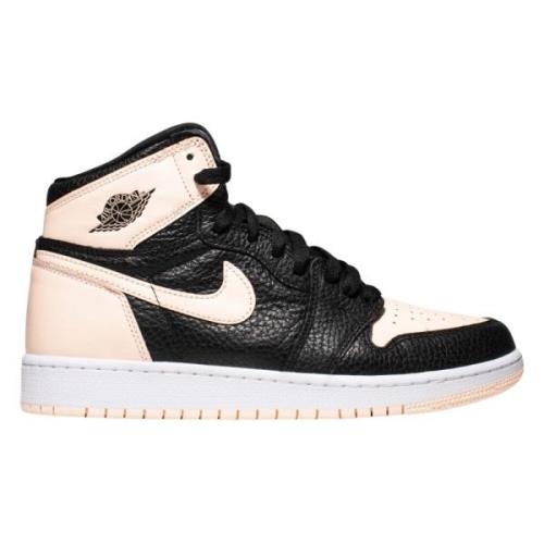 Retro High Black Crimson Tint