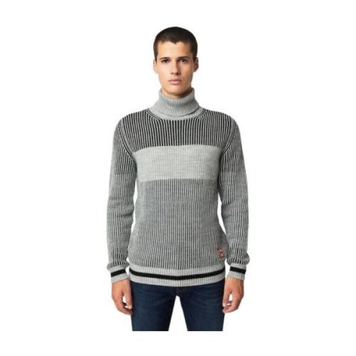 Højhalset sweater