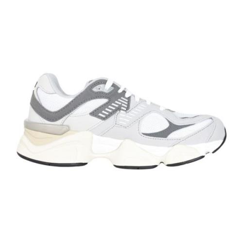 9060 Grå Lav Profil Sporty Sneakers