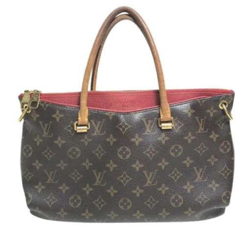 Pre-owned Canvas louis-vuitton-tasker