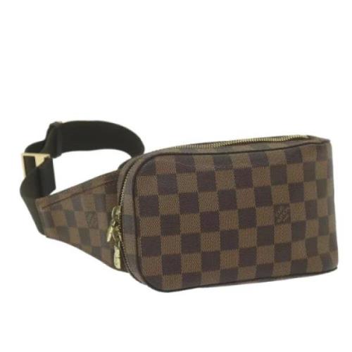 Pre-owned Canvas louis-vuitton-tasker