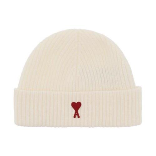 Ribbet uld beanie med logo patch