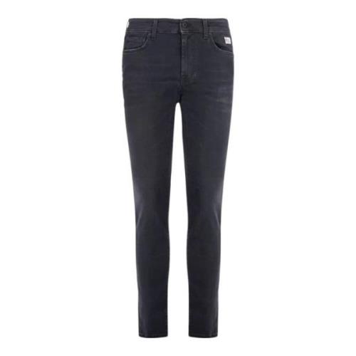 Slim-fit Denim Jeans