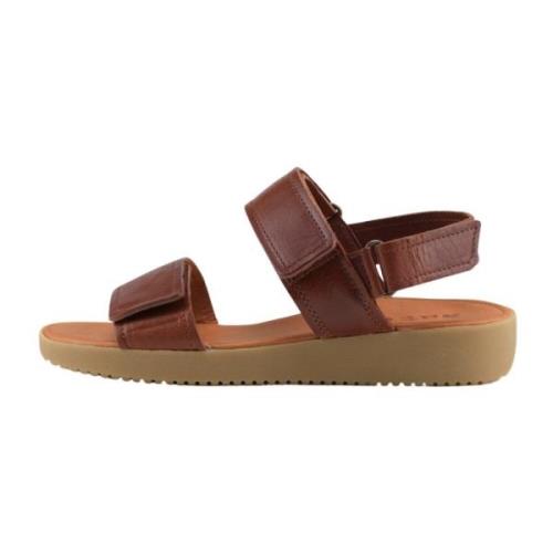 Karen Sandal Pull Up Leather