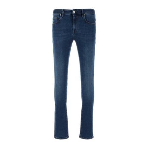 Swing Denim Jeans