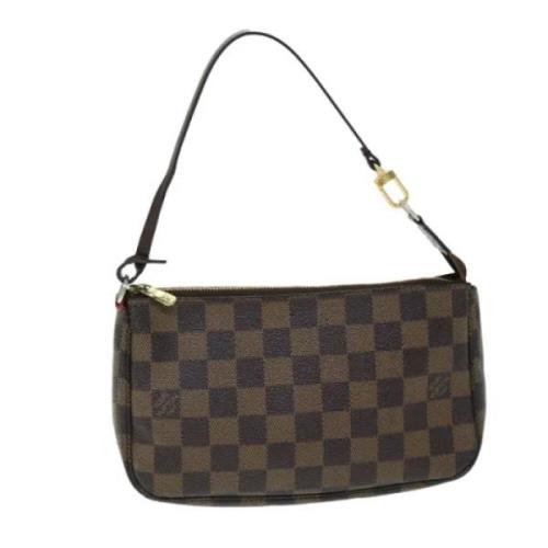 Pre-owned Canvas louis-vuitton-tasker