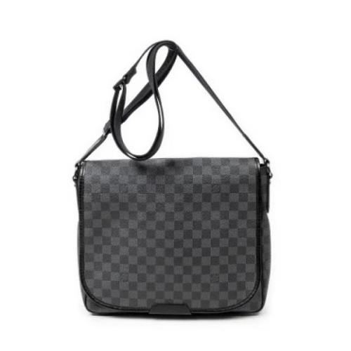 Pre-owned Canvas louis-vuitton-tasker