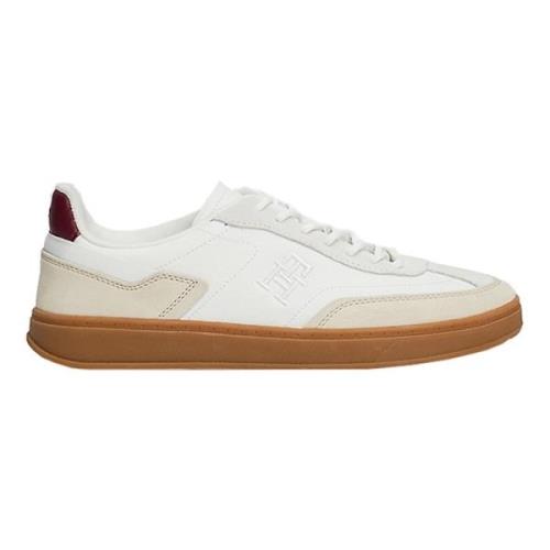 Klassisk Beige Court Sneaker