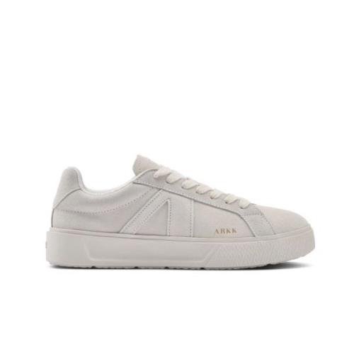 Mandel Essence Sneakers