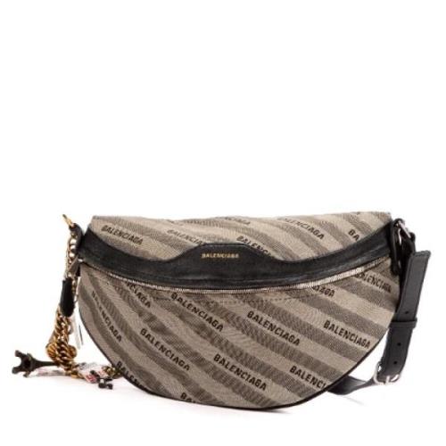 Pre-owned Canvas crossbody-tasker