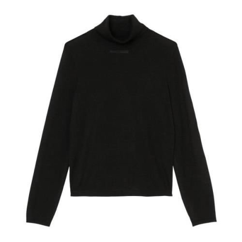 Almindelig fintstrikket turtleneck sweater