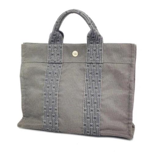 Pre-owned Canvas totes