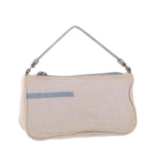 Pre-owned Canvas pouches