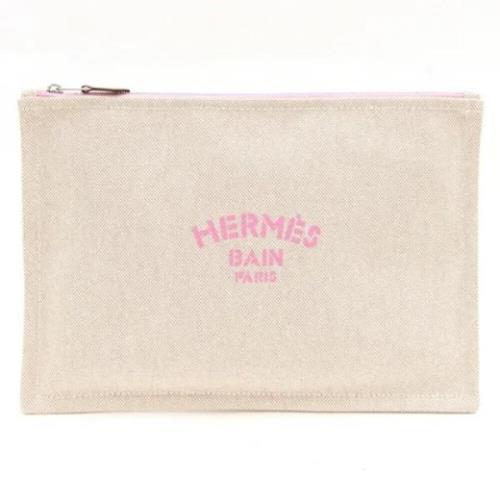 Pre-owned Canvas clutches