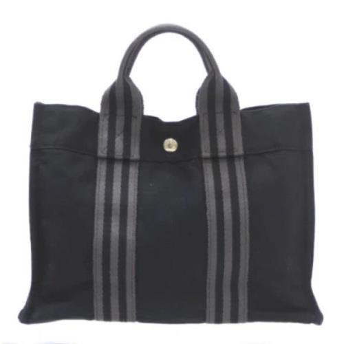 Pre-owned Canvas totes