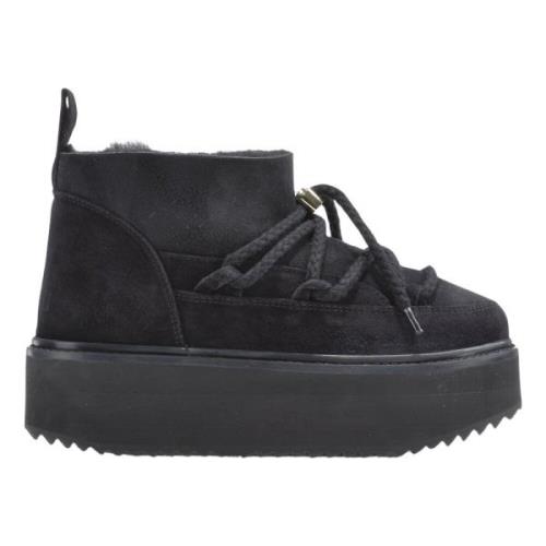 Sort Classic Low Platform Sneaker