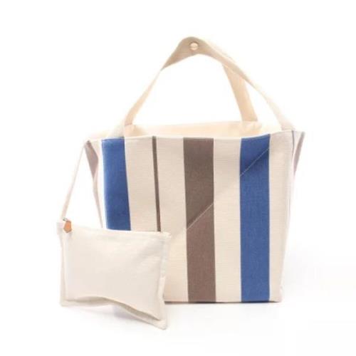 Pre-owned Canvas totes