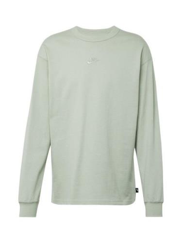 Nike Sportswear Bluser & t-shirts 'Premium Essentials'  mint