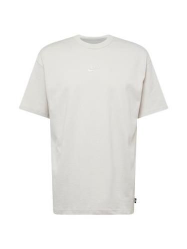 Nike Sportswear Bluser & t-shirts 'Premium Essentials'  cappuccino