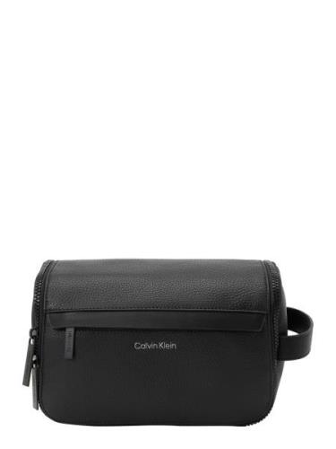 Calvin Klein Washbag 'MUST'  sort