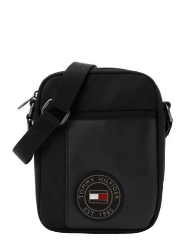 TOMMY HILFIGER Skuldertaske  brun / rubinrød / sort / hvid