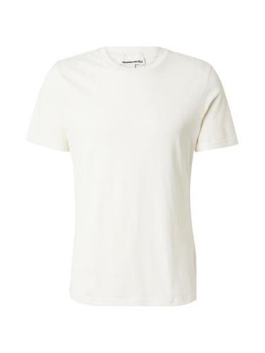 ARMEDANGELS Bluser & t-shirts 'Jaames'  creme