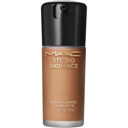 MAC Cosmetics Studio Radiance Serum-Powered Foundation Nc50