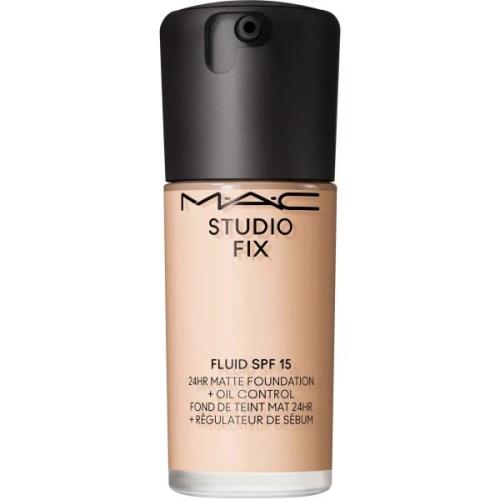 MAC Cosmetics Studio Fix Broad Spectrum Foundation SPF 15 NC10